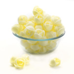 Clover Hill Wafer Roses Med Yellow (100 pieces)